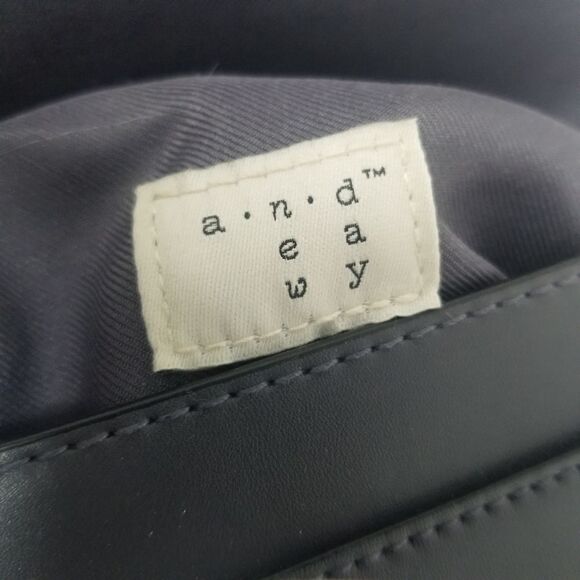 A NEW DAY DARK GRAY CROSSBODY BAG - Picture 10 of 11